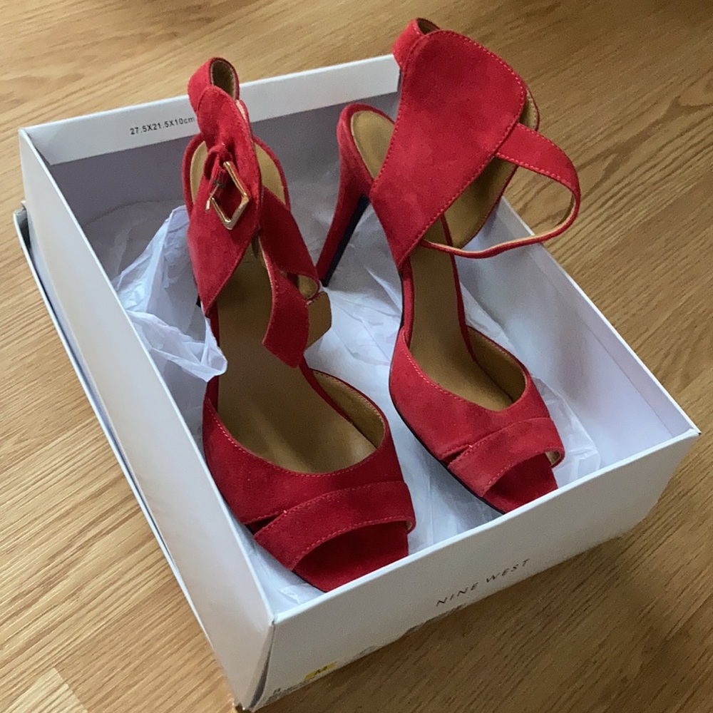 Nine West Adalina Red Suede Heels - Picture 2 of 7